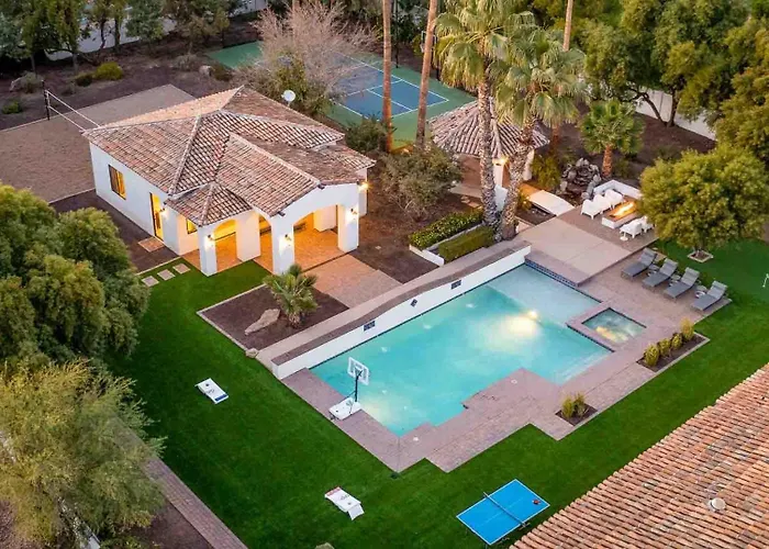 Luxury 8br With Pool, Pickleball, Golf & Volleyball *