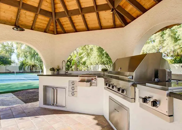 Luxury 8br With Pool, Pickleball, Golf & Volleyball Holiday home *