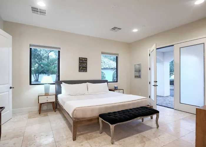 Luxury 8br With Pool, Pickleball, Golf & Volleyball Holiday home *